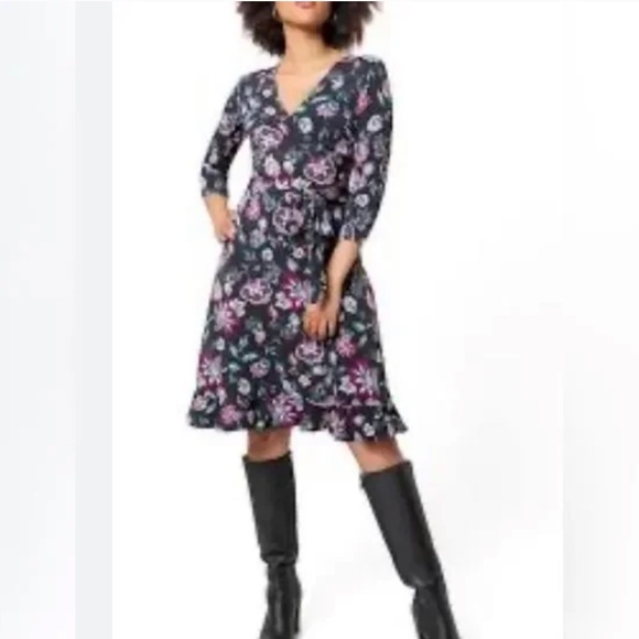Leota Libby Faux Wrap Knit Dress Size Small New With Tags Dark Floral - Picture 13 of 13